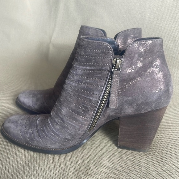 Paul Green Malibu Sliced Booties Size 6 $450 - Picture 2 of 13